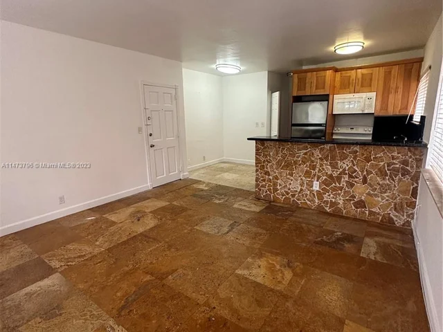 8011 Abbott Ave # 1, Miami Beach FL 33141