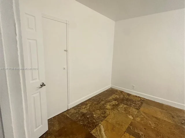 8011 Abbott Ave # 1, Miami Beach FL 33141