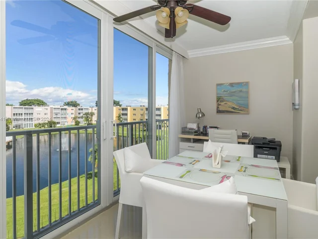 201 SE 11th Ter # 405, Dania Beach FL 33004