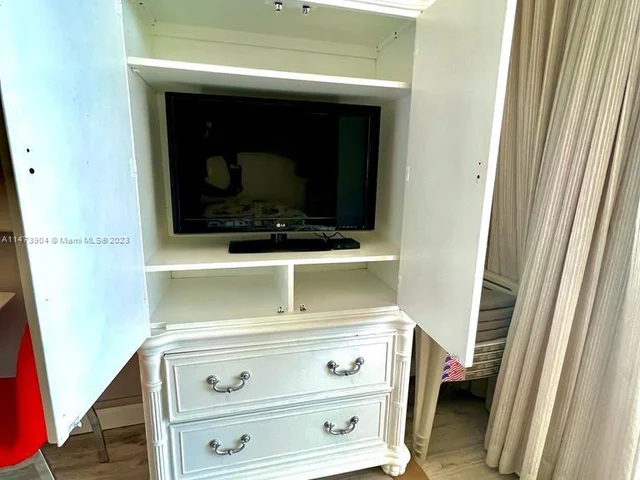 19201 COLLINS AV # 446, Sunny Isles Beach FL 33160