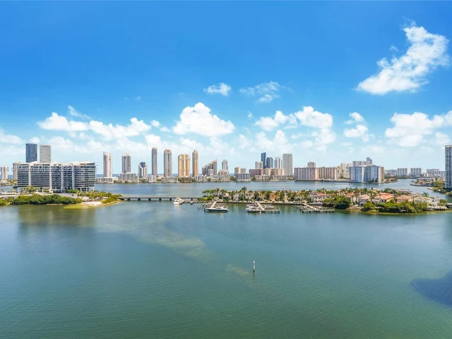 3201 NE 183rd St # 1503, Aventura FL 33160