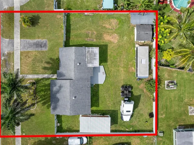 509 NW 15th St, Homestead FL 33030