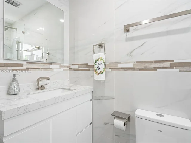 509 NW 15th St, Homestead FL 33030