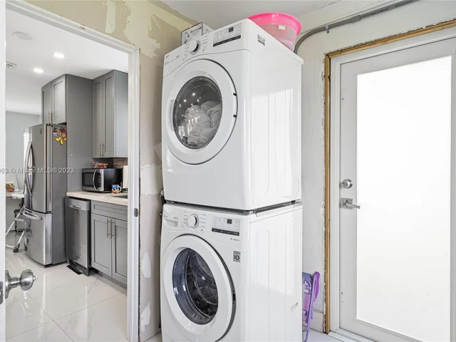 509 NW 15th St, Homestead FL 33030