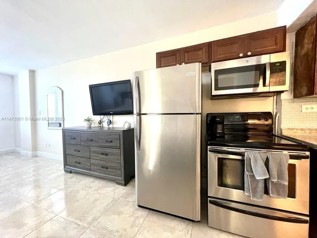 19201 COLLINS AV # 423, Sunny Isles Beach FL 33160