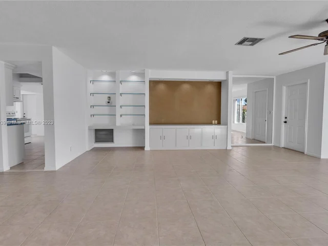 6419 Hitchin Post Way # 0, Delray Beach FL 33484