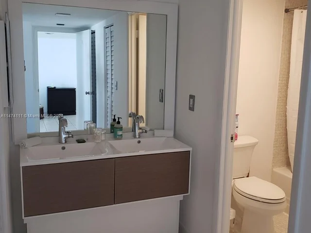 9273 Collins Ave # 709, Surfside FL 33154