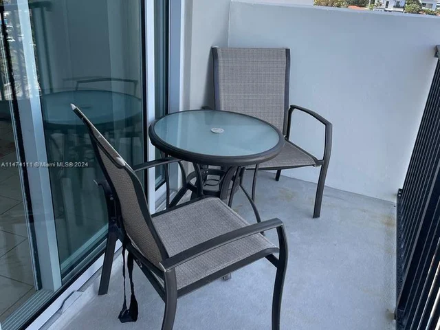 9273 Collins Ave # 709, Surfside FL 33154