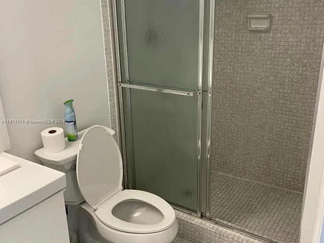 9273 Collins Ave # 709, Surfside FL 33154