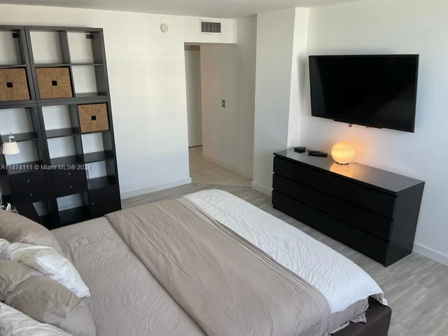 9273 Collins Ave # 709, Surfside FL 33154