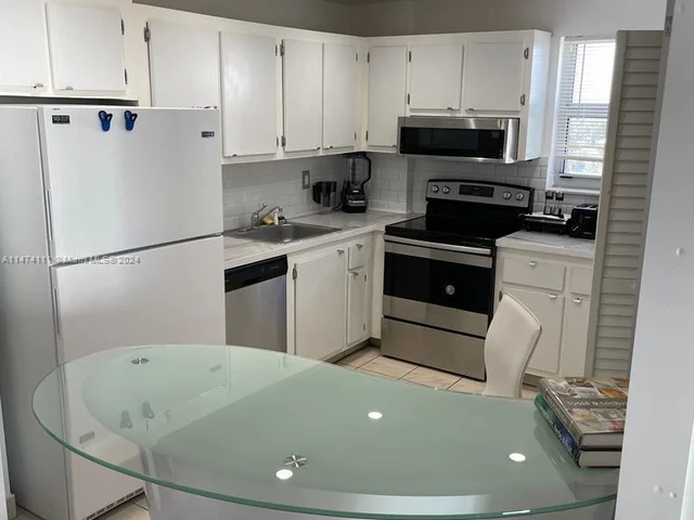 9273 Collins Ave # 709, Surfside FL 33154