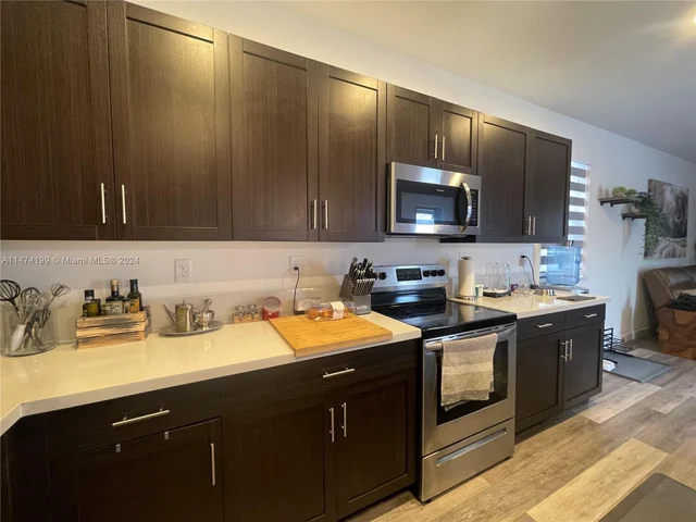 3465 W 110th Ter, Hialeah FL 33018