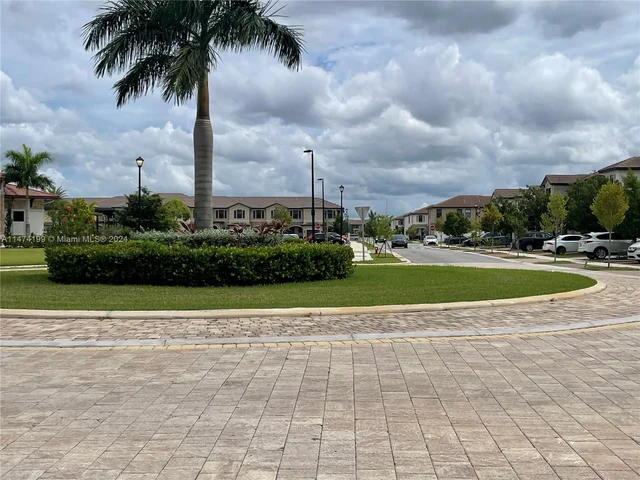 3465 W 110th Ter, Hialeah FL 33018