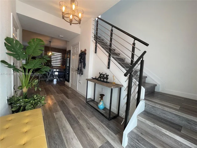 3465 W 110th Ter, Hialeah FL 33018