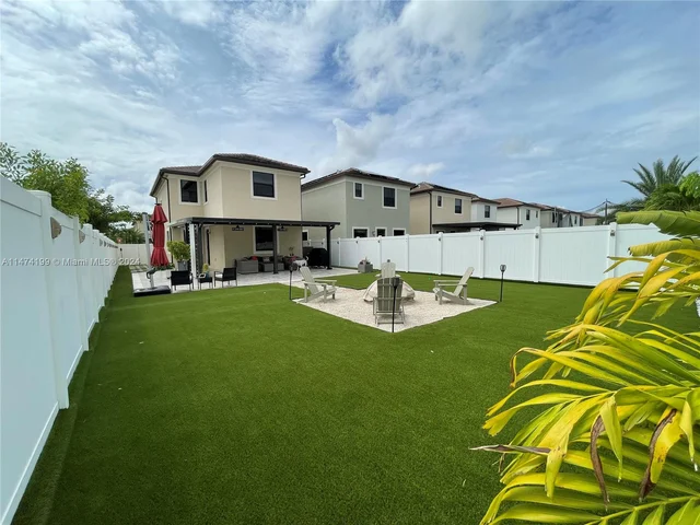 3465 W 110th Ter, Hialeah FL 33018