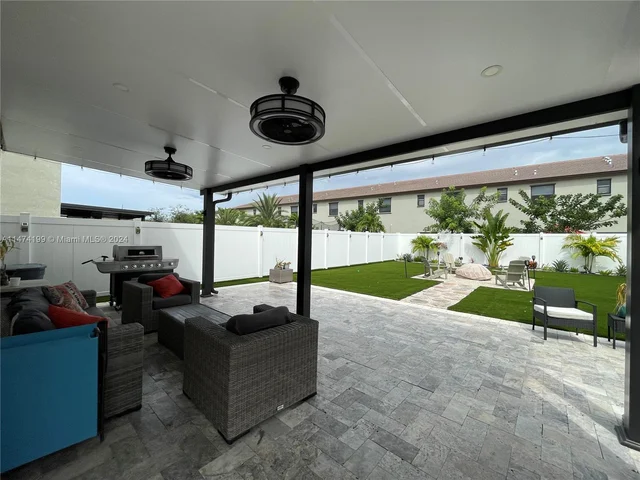 3465 W 110th Ter, Hialeah FL 33018