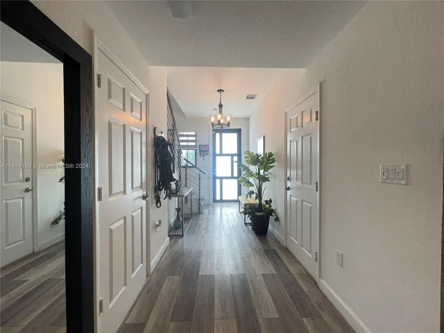 3465 W 110th Ter, Hialeah FL 33018