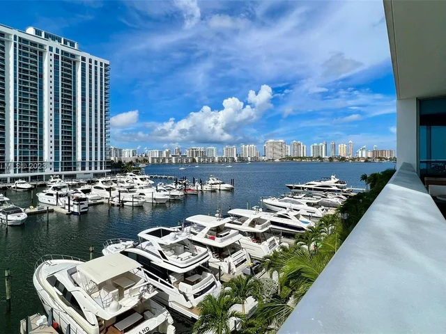 17111 Biscayne Blvd # 401, North Miami Beach FL 33160