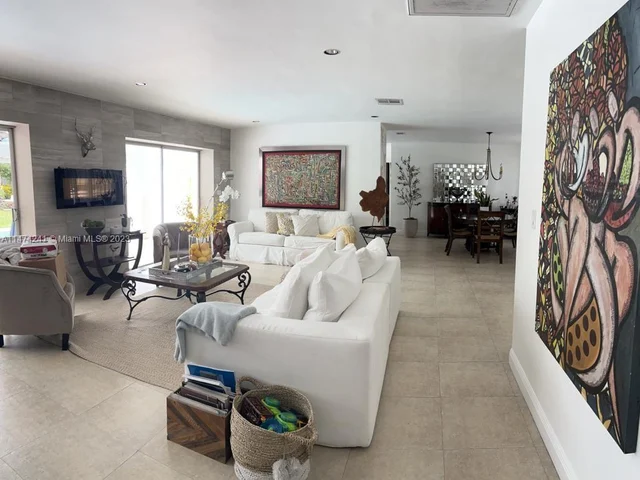 15060 SW 80th Ave, Palmetto Bay FL 33158