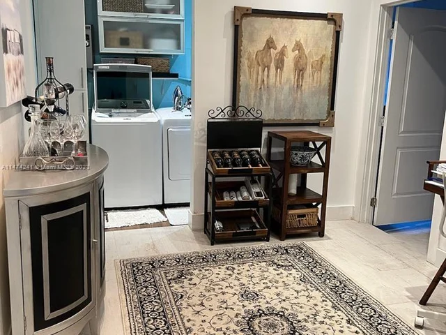 15060 SW 80th Ave, Palmetto Bay FL 33158