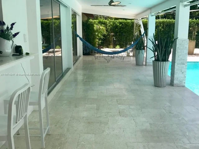 15060 SW 80th Ave, Palmetto Bay FL 33158