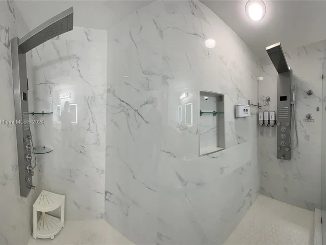 2207 SE 23rd Ave # 2207, Homestead FL 33035