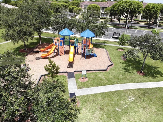 2207 SE 23rd Ave # 2207, Homestead FL 33035