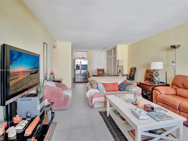 1776 James Ave # 6F, Miami Beach FL 33139