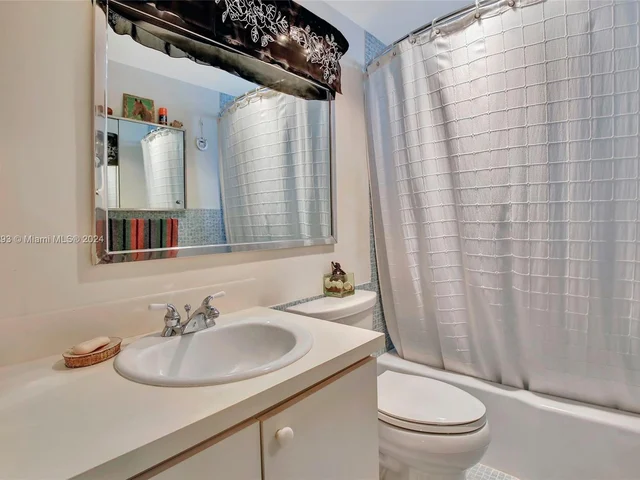 1776 James Ave # 6F, Miami Beach FL 33139