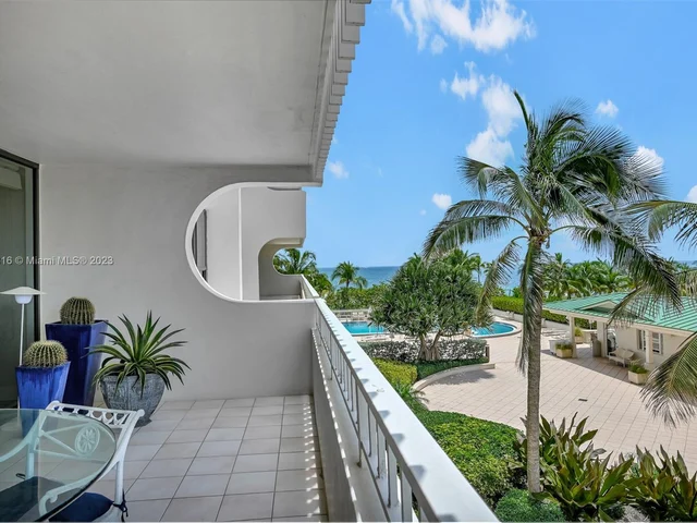 10205 Collins Ave # 207, Bal Harbour FL 33154