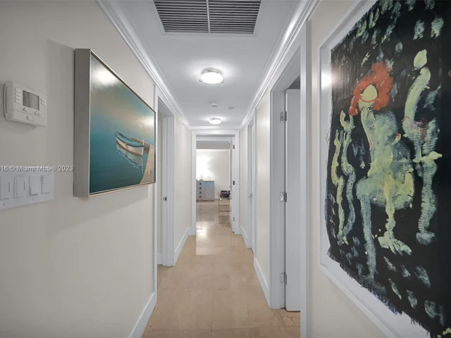 10205 Collins Ave # 207, Bal Harbour FL 33154