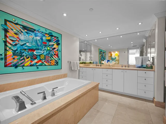 10205 Collins Ave # 207, Bal Harbour FL 33154