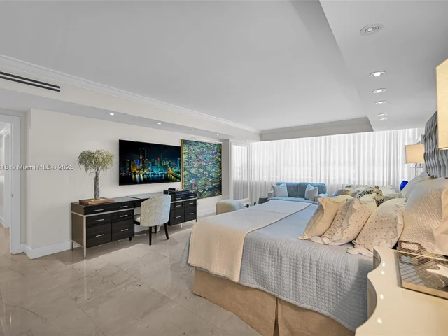 10205 Collins Ave # 207, Bal Harbour FL 33154