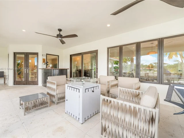 12505 SW 112th Ct, Miami FL 33176