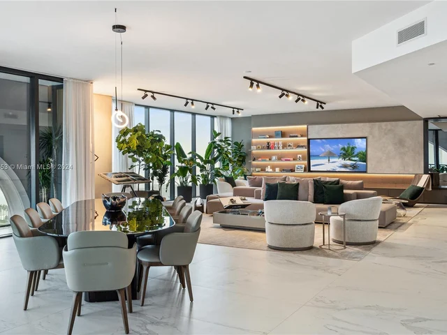 1000 Biscayne Blvd # 1902, Miami FL 33132