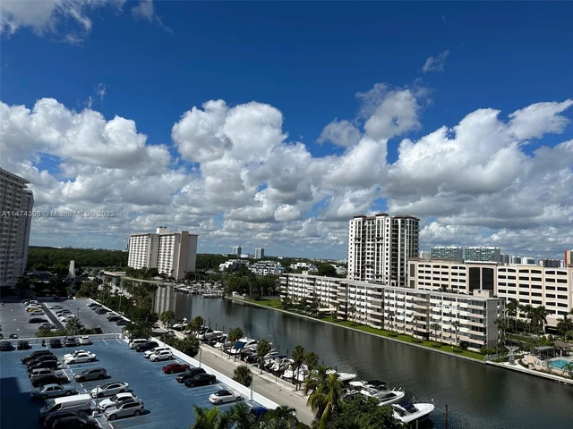 100 Bayview Dr # 904, Sunny Isles Beach FL 33160