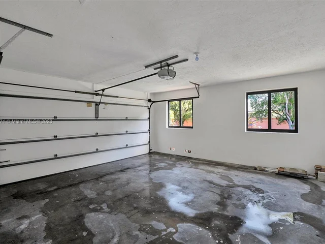 16842 SW 86th Ave, Palmetto Bay FL 33157