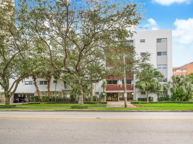650 Coral Way # 405, Coral Gables FL 33134