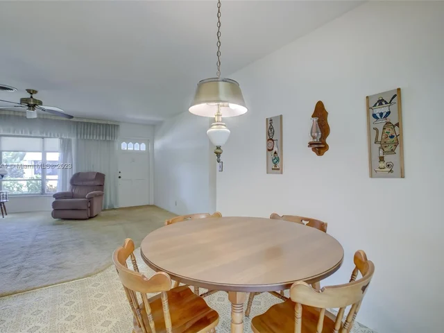 5240 NE 17th Ter, Fort Lauderdale FL 33334