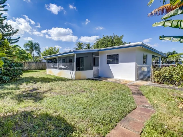 5240 NE 17th Ter, Fort Lauderdale FL 33334