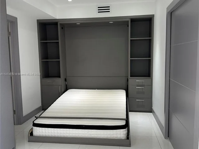 2000 Island Blvd # 2905, Aventura FL 33160