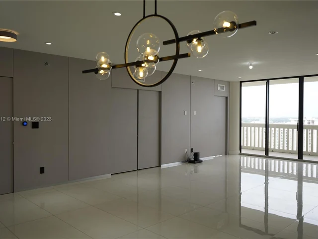 2000 Island Blvd # 2905, Aventura FL 33160