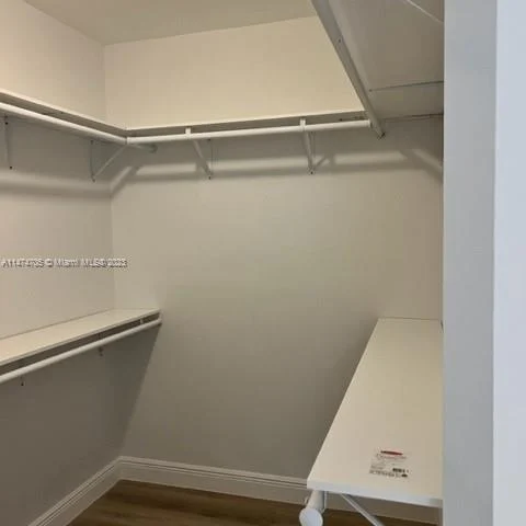 520 Brickell Key Dr # A902, Miami FL 33131