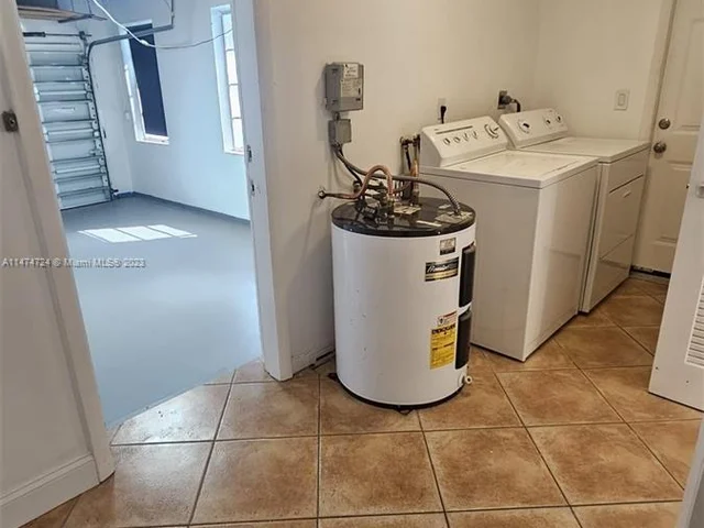 9356 Byron Ave, Surfside FL 33154