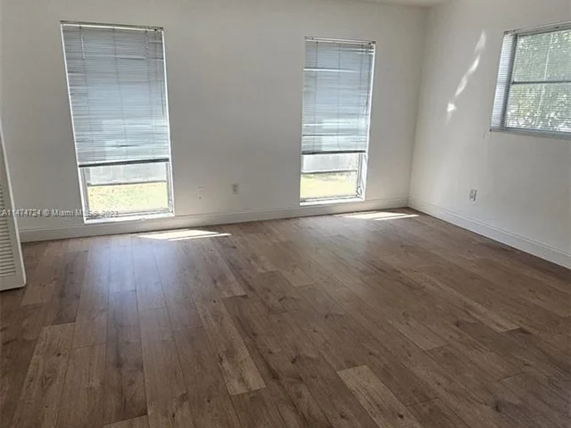 9356 Byron Ave, Surfside FL 33154