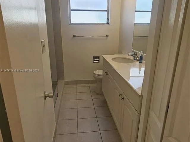 9356 Byron Ave, Surfside FL 33154