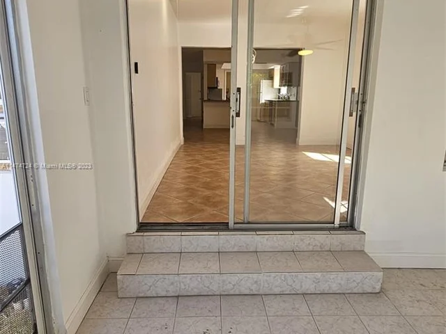 9356 Byron Ave, Surfside FL 33154