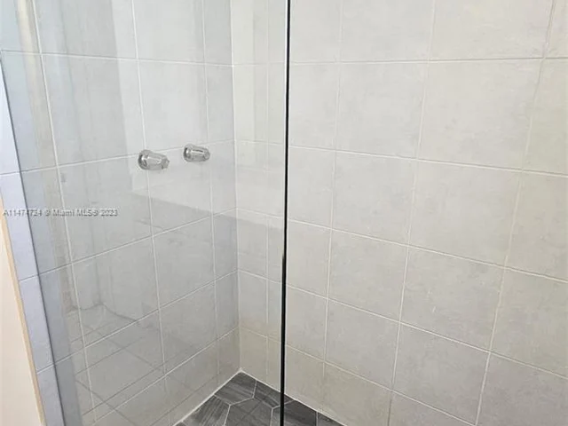 9356 Byron Ave, Surfside FL 33154