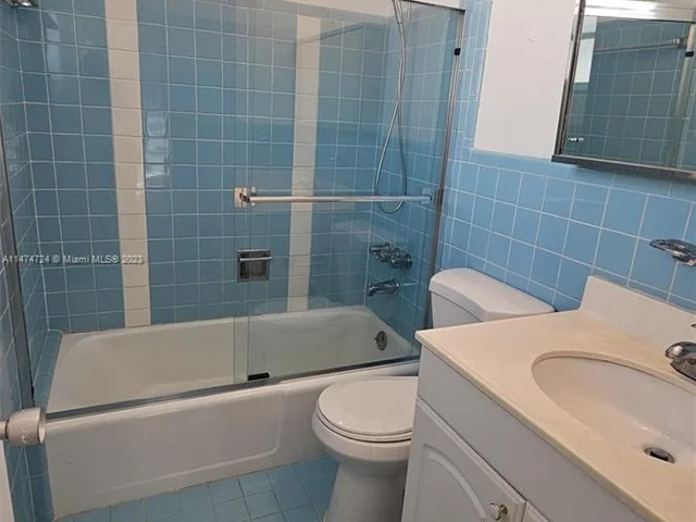 9356 Byron Ave, Surfside FL 33154