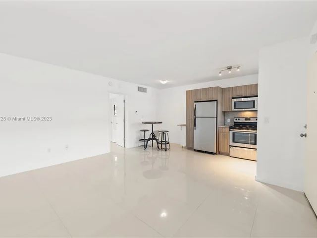 2924 Day Ave # N311, Miami FL 33133